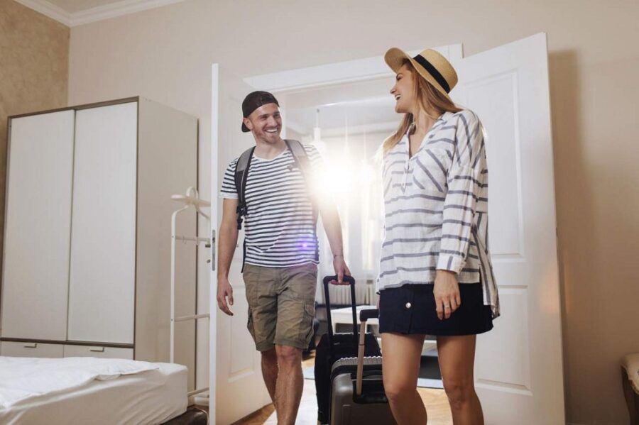 Hate Hotels? Rent A Holiday Apartment Today
