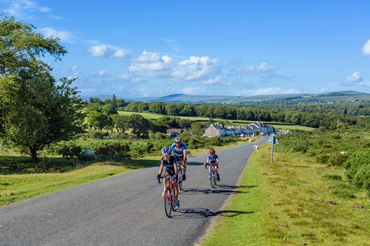 The Best Routes for Cycling in the UK
