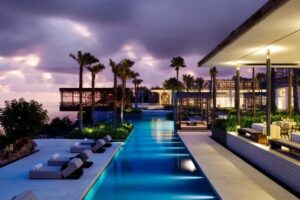 Where To Stay When You Visit Mykonos?