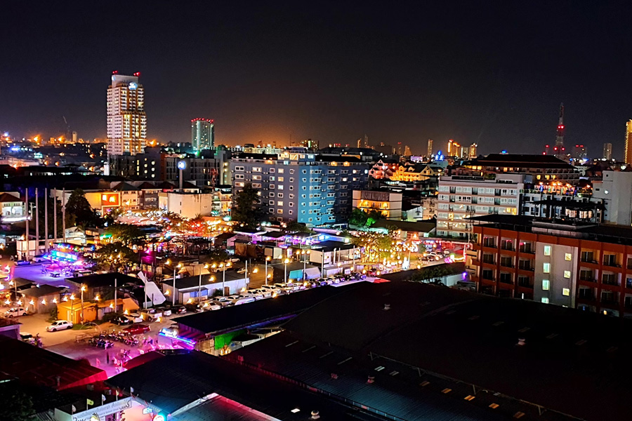 Insider Secrets for Booking the Perfect Stay on Pattaya Beach Road