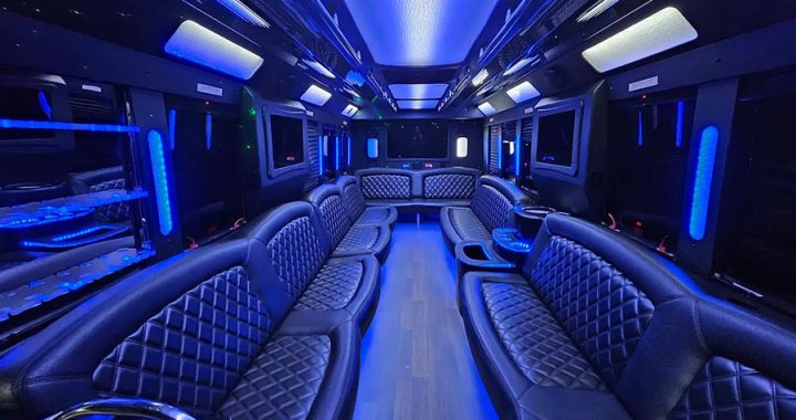 Wedding Limousine Toronto Complete Guide for Brides Grooms and Guests